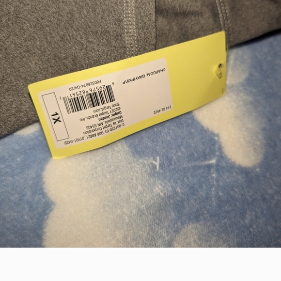 Nwt All In Motion Gray Leggings - Picture 2 of 3